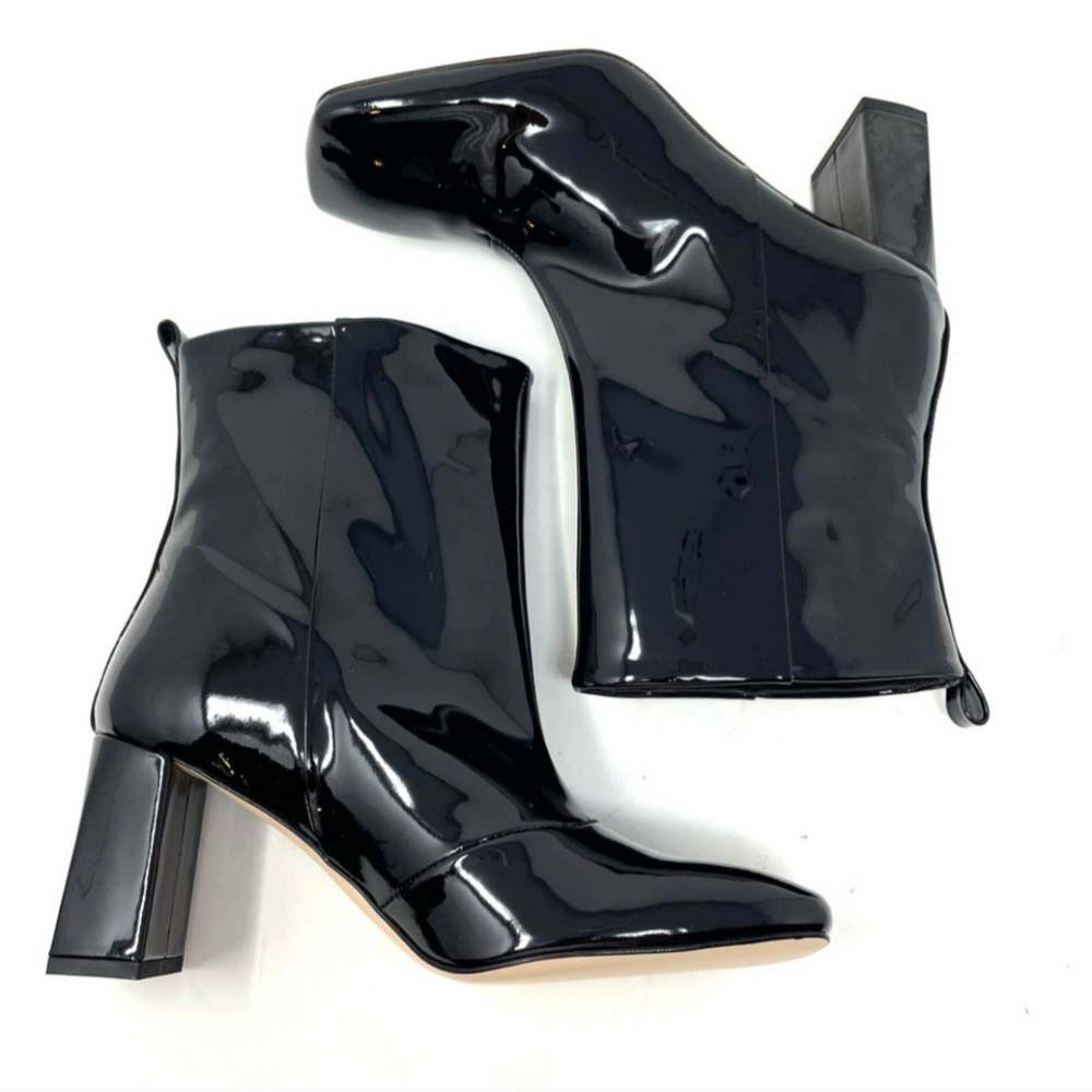 Good American Shiny Patent Leather Bootie
